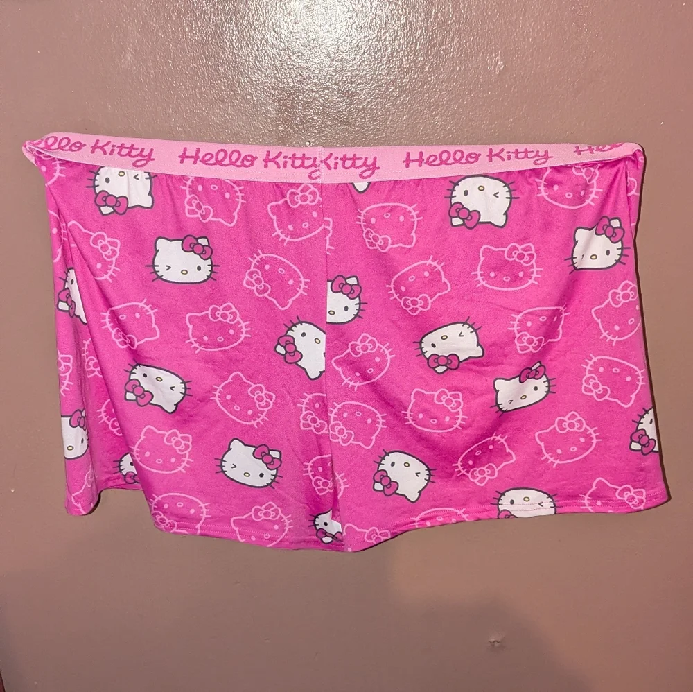 Hello Kitty Boxer Shorts - Picture 1 of 2